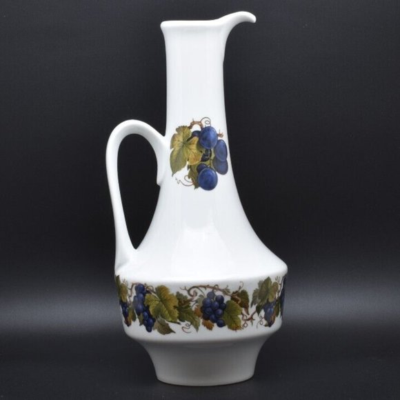 Naaman Accents Porcelain Decanter / Pitcher, Israel, Grapes - Picture 3 of 7